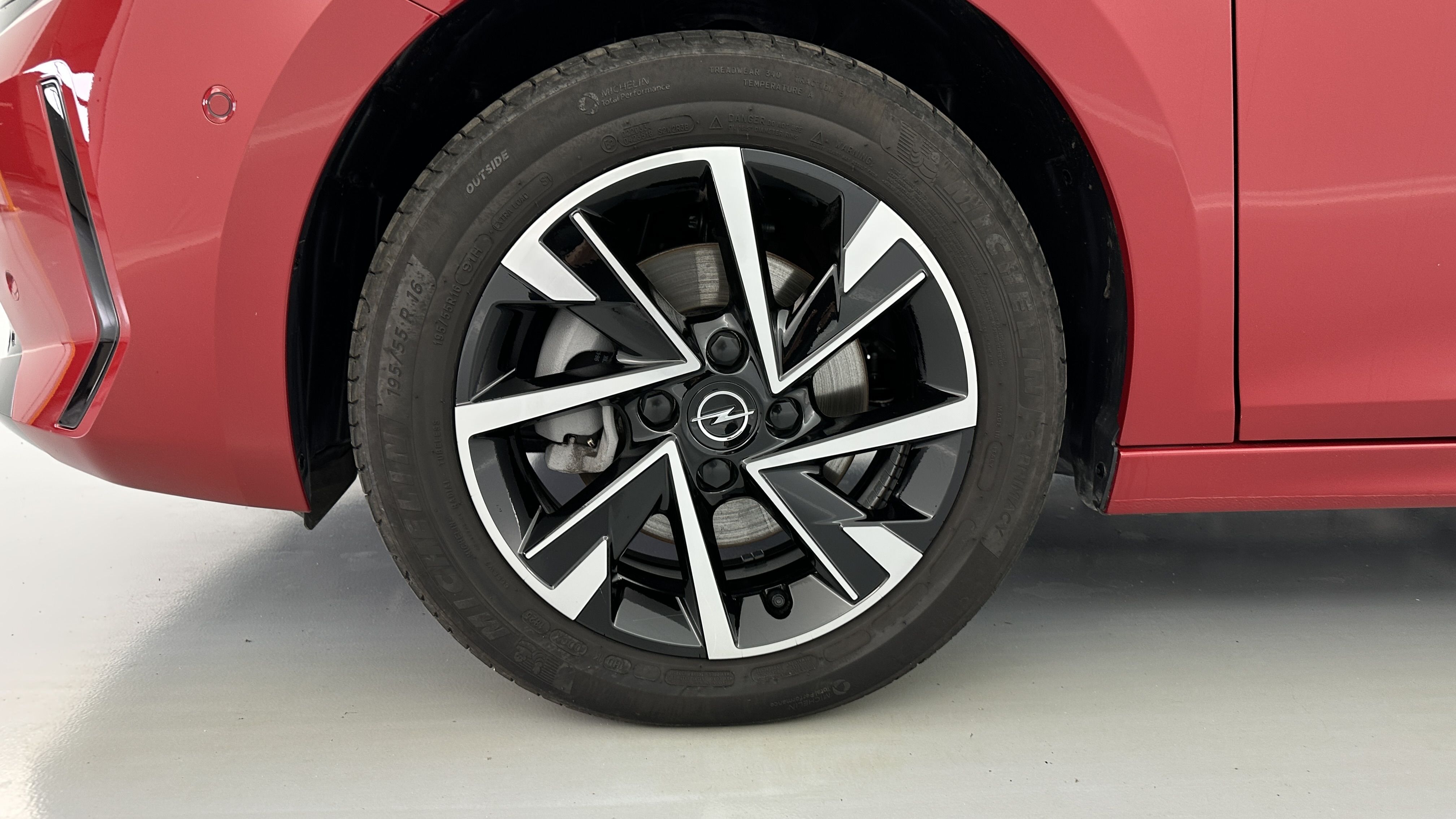 GLI00010127_p53 - OPEL - CORSA - 2025 - photo 12