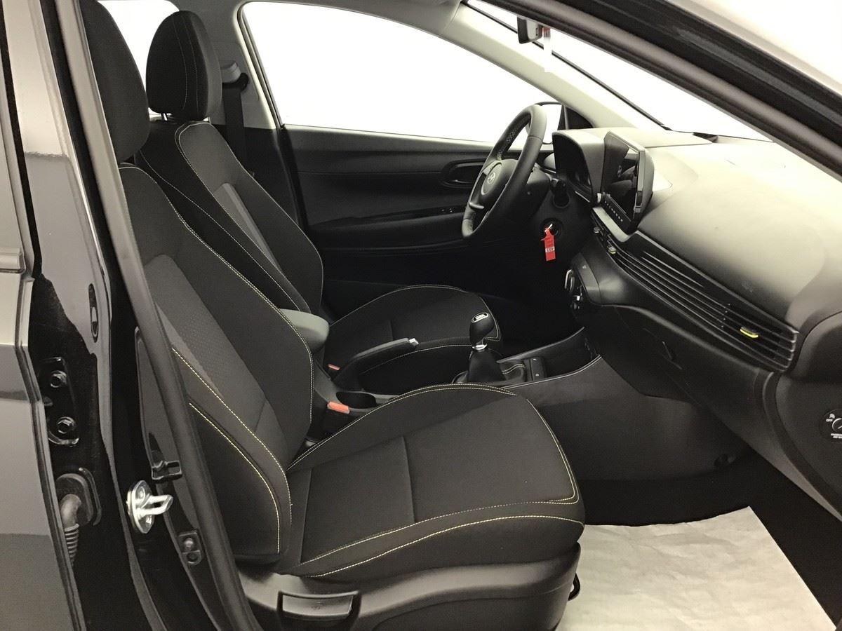 367427_p2 - HYUNDAI - I 20 - 2025 - photo 6