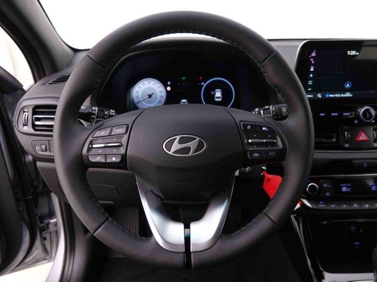 344893_p2 - HYUNDAI - I 30 - 2025 - photo 8
