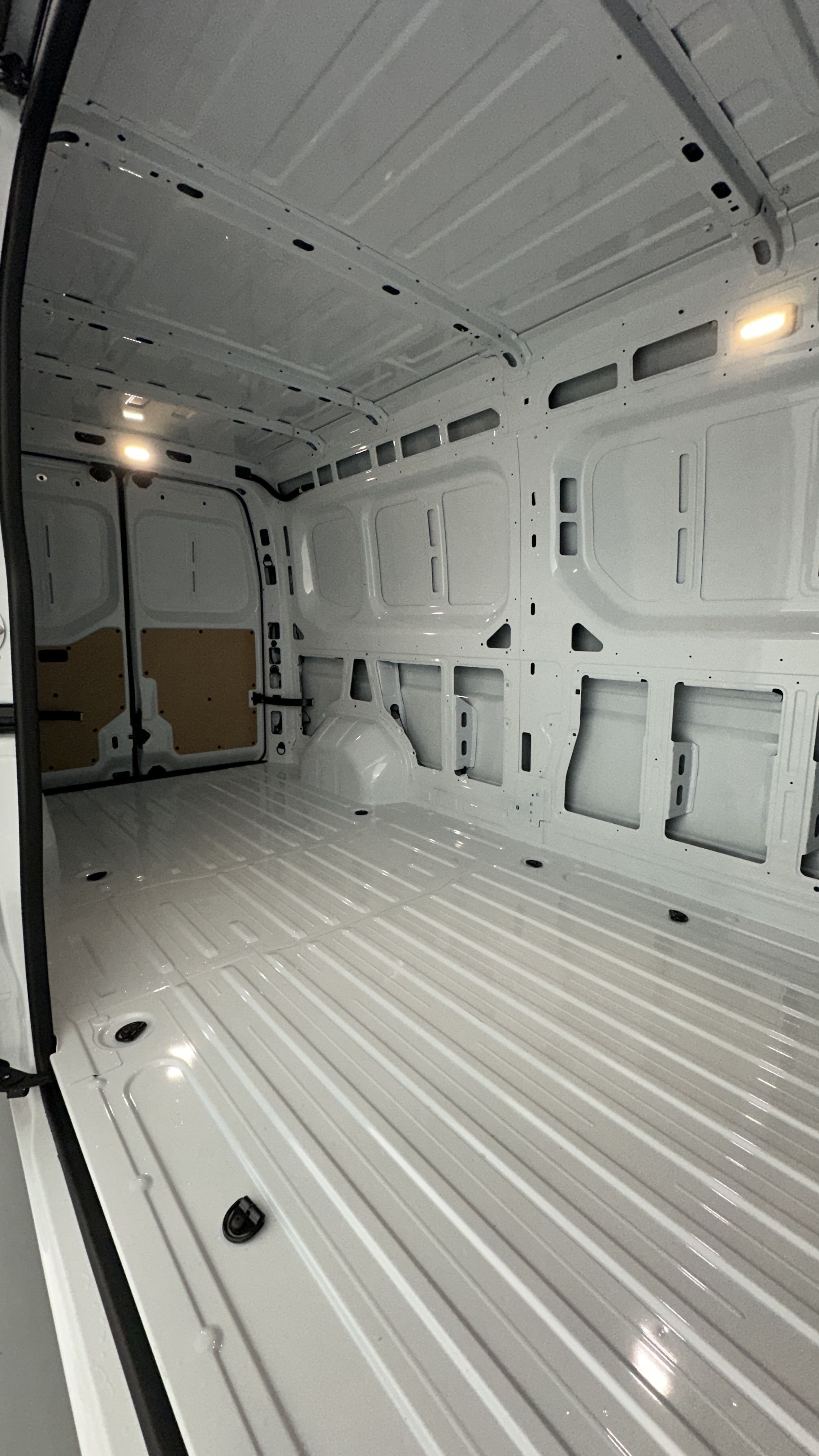 GLI00007111_p53 - RENAULT - MASTER - 2025 - photo 8