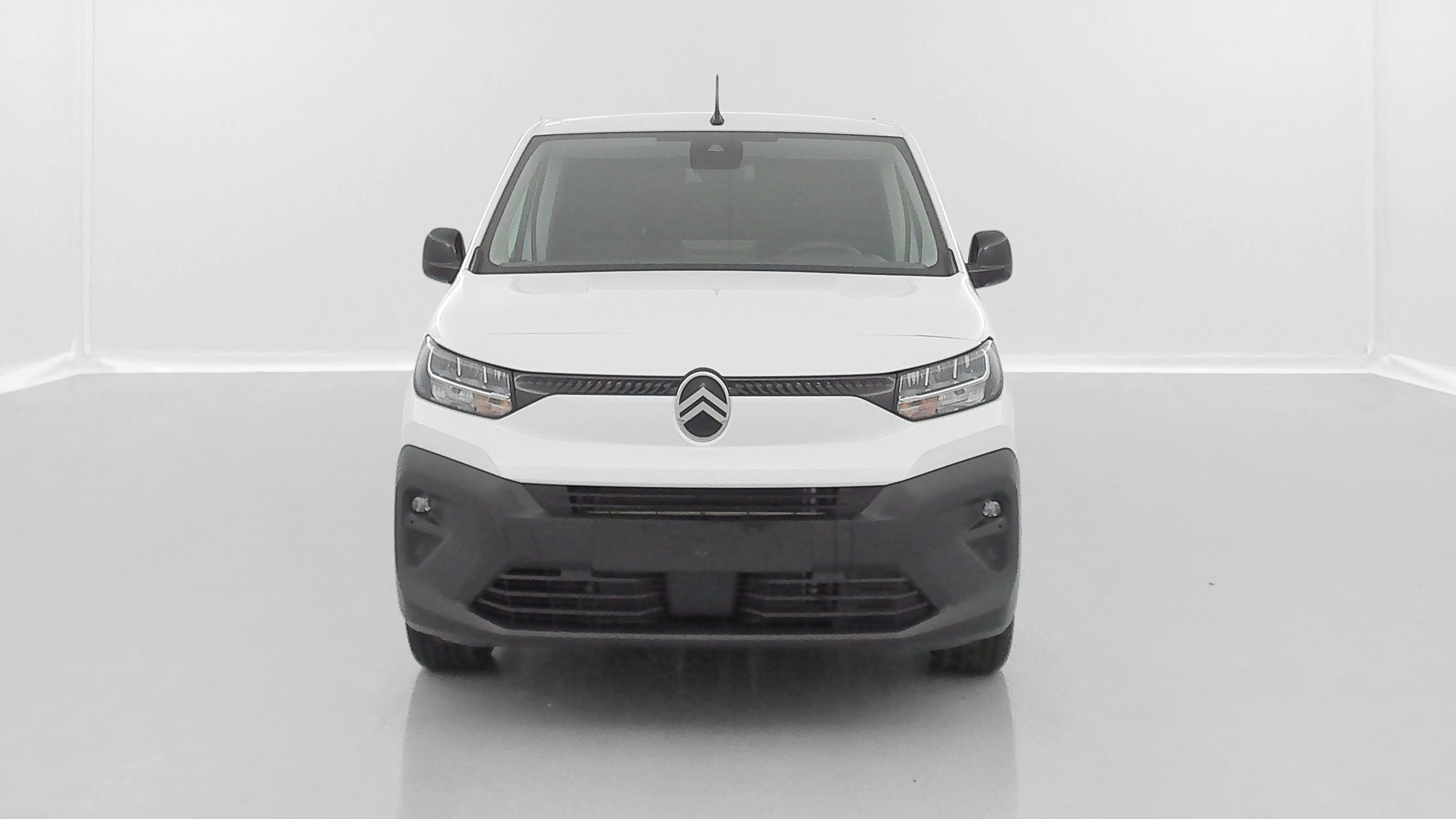 GLI00006601_p53 - CITROEN - BERLINGO - 2025 - photo 2