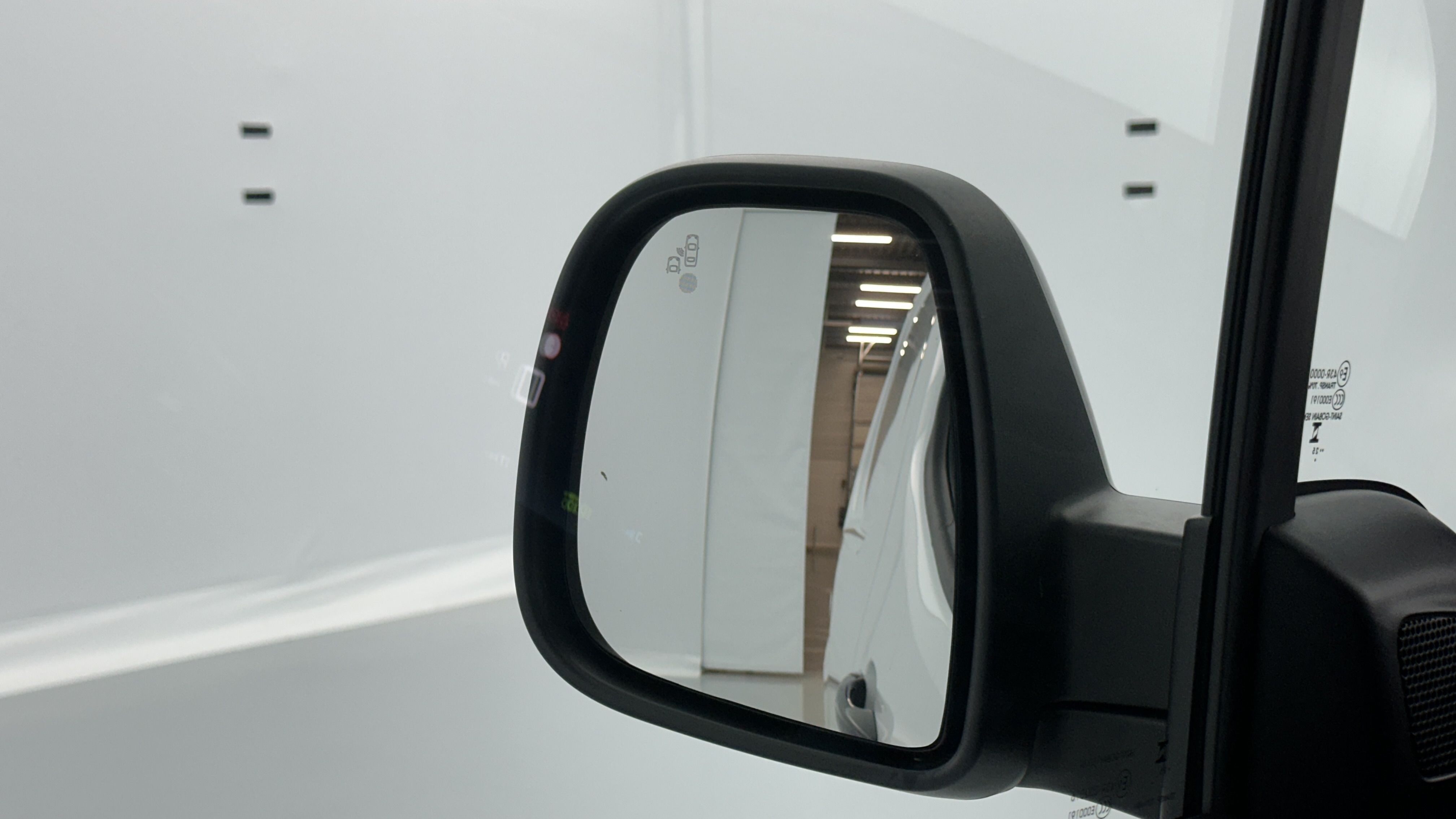 GLI00006601_p53 - CITROEN - BERLINGO - 2025 - photo 18