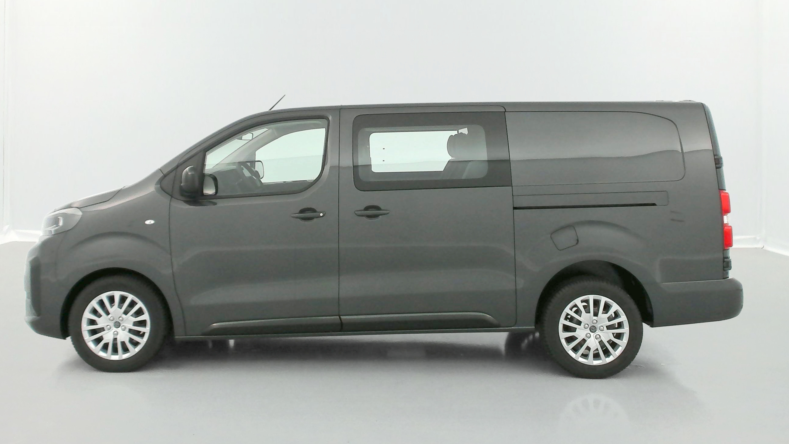 GLI00010605_p53 - PEUGEOT - EXPERT CA - 2025 - photo 4