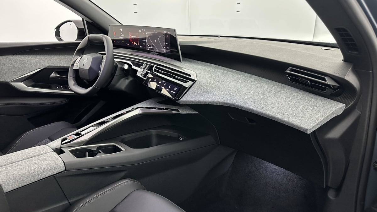 361331_p2 - PEUGEOT - 5008 - 2025 - photo 8