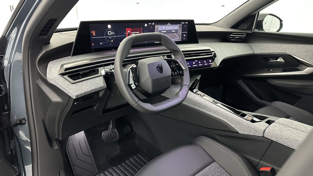 361331_p2 - PEUGEOT - 5008 - 2025 - photo 6