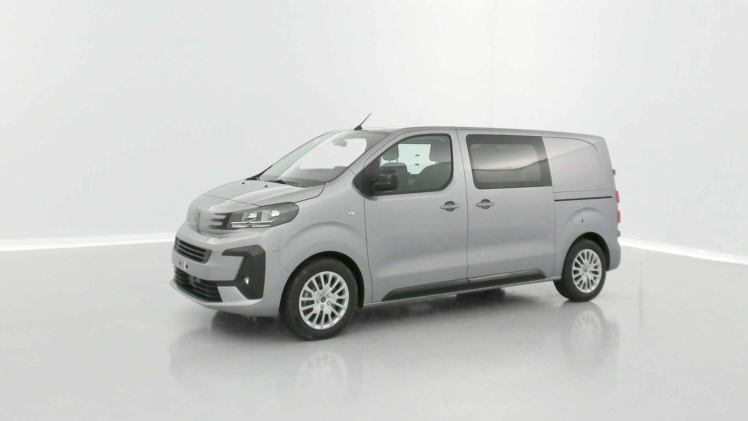 GLI00010578_p53 - PEUGEOT - EXPERT CA - 2025 - photo 19