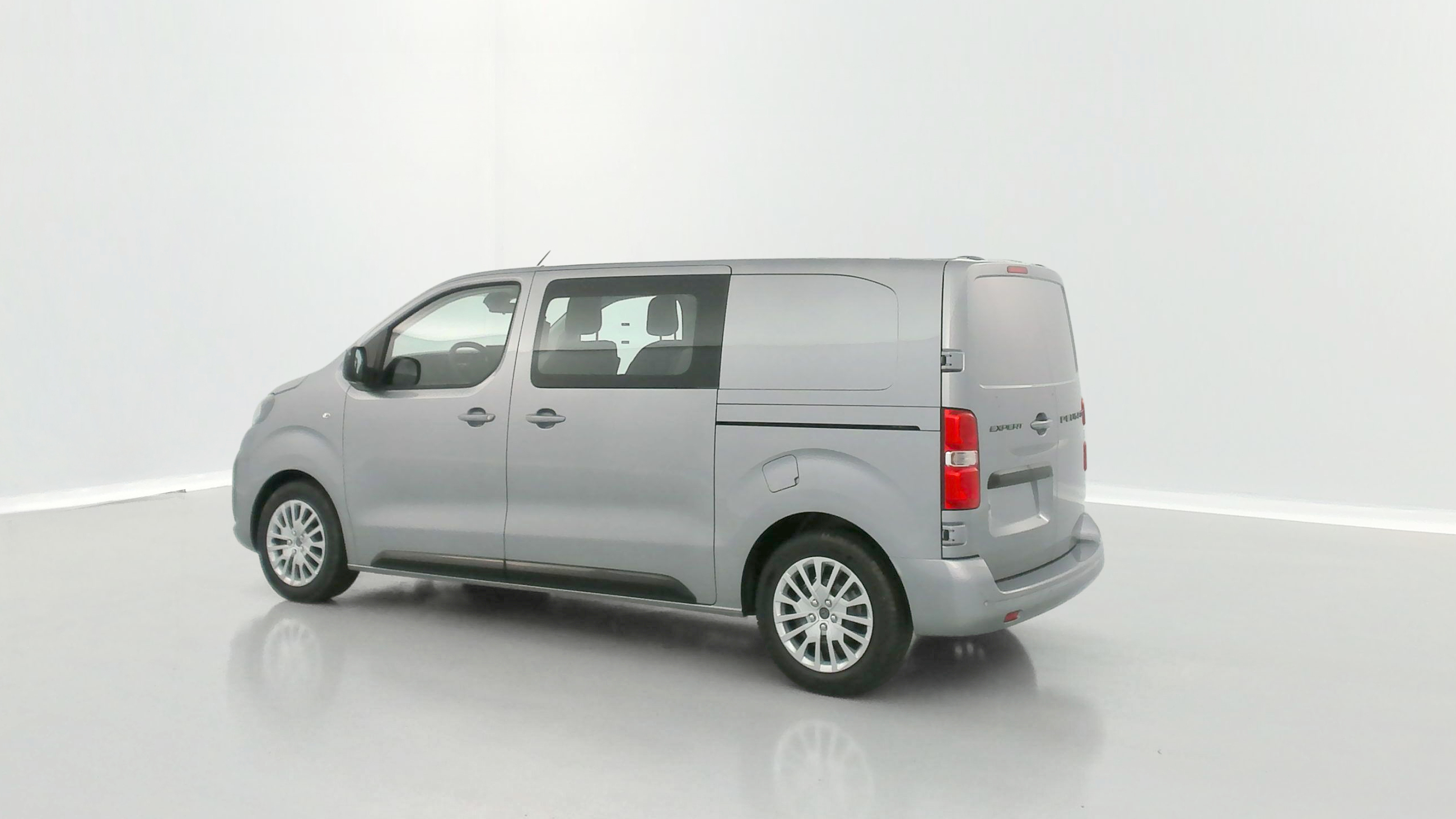 GLI00010578_p53 - PEUGEOT - EXPERT CA - 2025 - photo 20