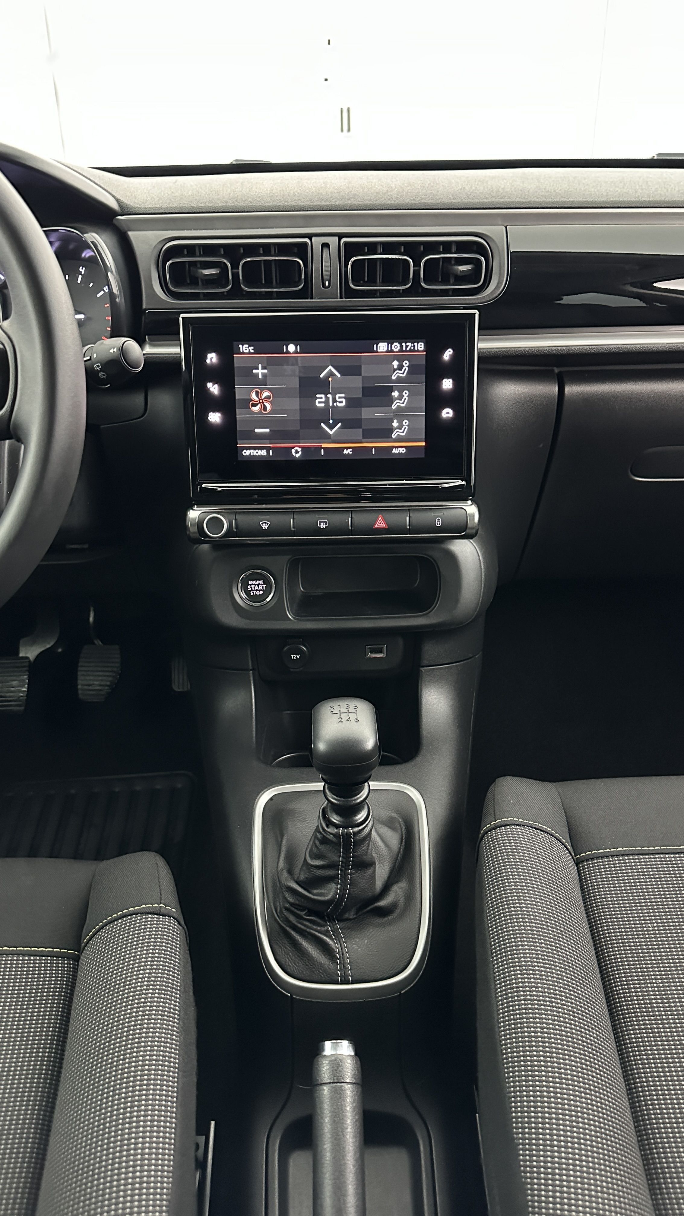 GLI00009847_p53 - CITROEN - C3 - 2024 - photo 15