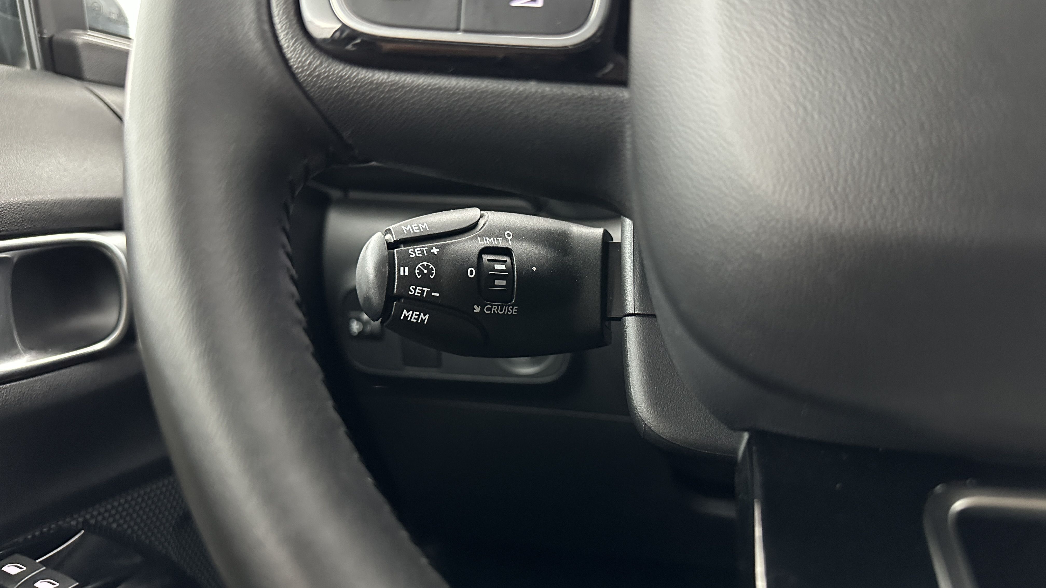 GLI00009847_p53 - CITROEN - C3 - 2024 - photo 21