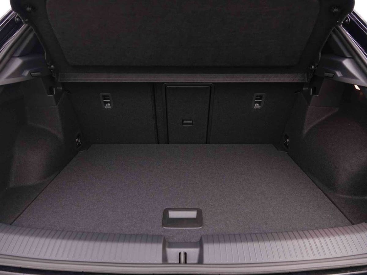 371176_p2 - VOLKSWAGEN - T ROC - 2025 - photo 6