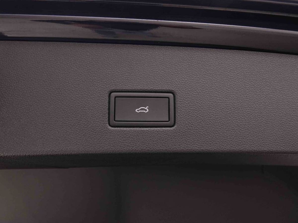 371176_p2 - VOLKSWAGEN - T ROC - 2025 - photo 7