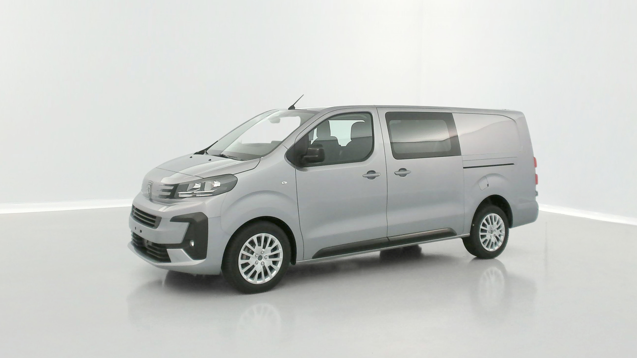 GLI00010619_p53 - PEUGEOT - EXPERT CA - 2025 - photo 20