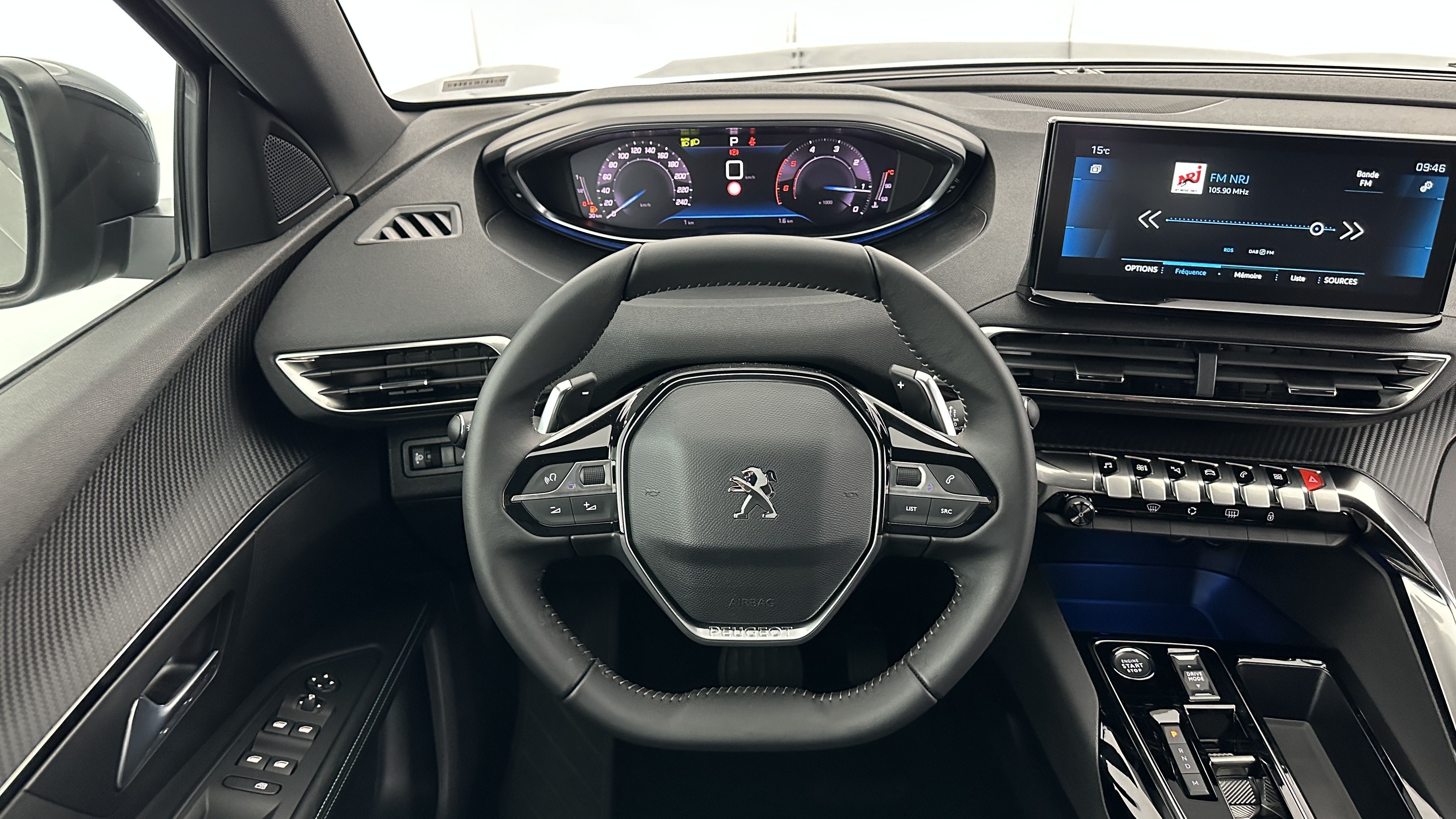 GLI00000612_p53 - PEUGEOT - 5008 - 2024 - photo 15