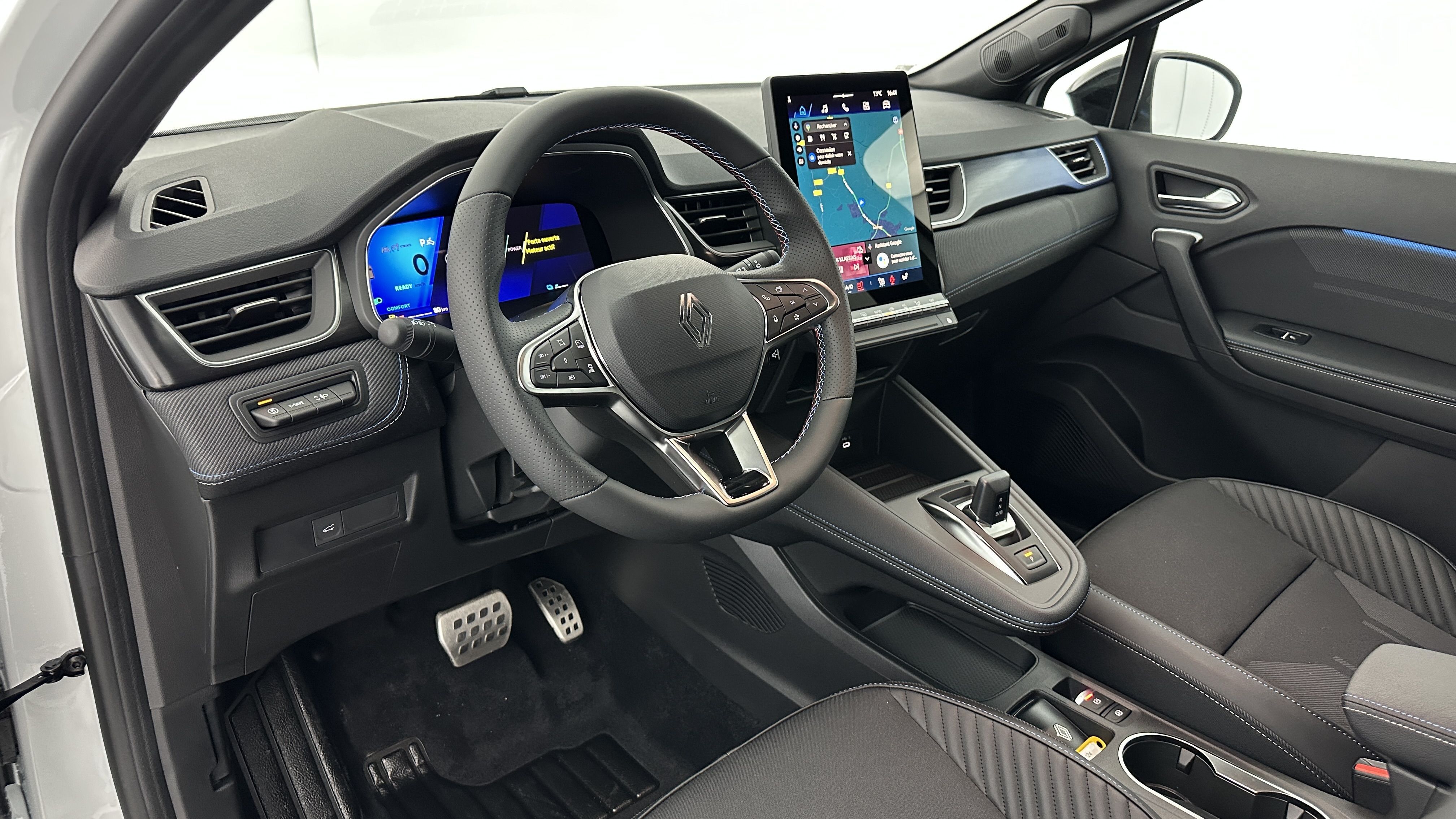 GLI00009597_p53 - RENAULT - SYMBIOZ - 2025 - photo 6