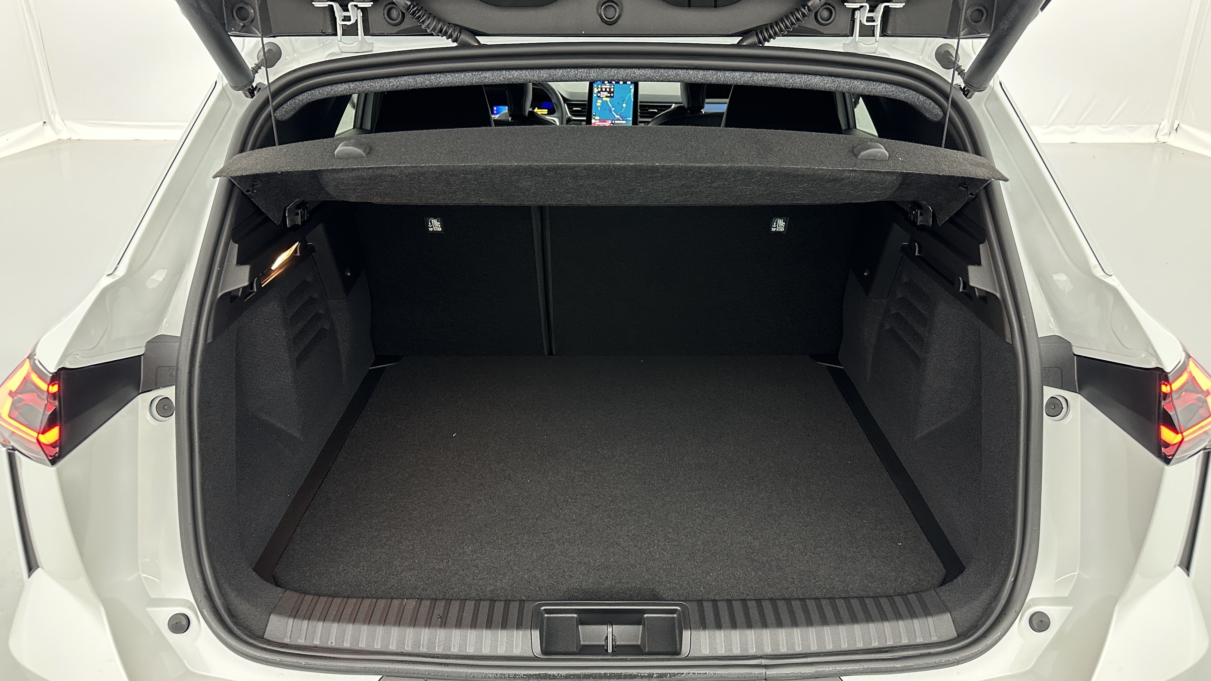 GLI00009597_p53 - RENAULT - SYMBIOZ - 2025 - photo 10