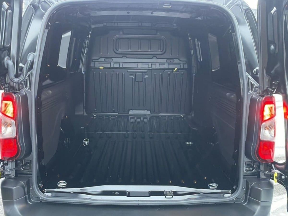 372632_p2 - CITROEN - BERLINGO - 2025 - photo 10