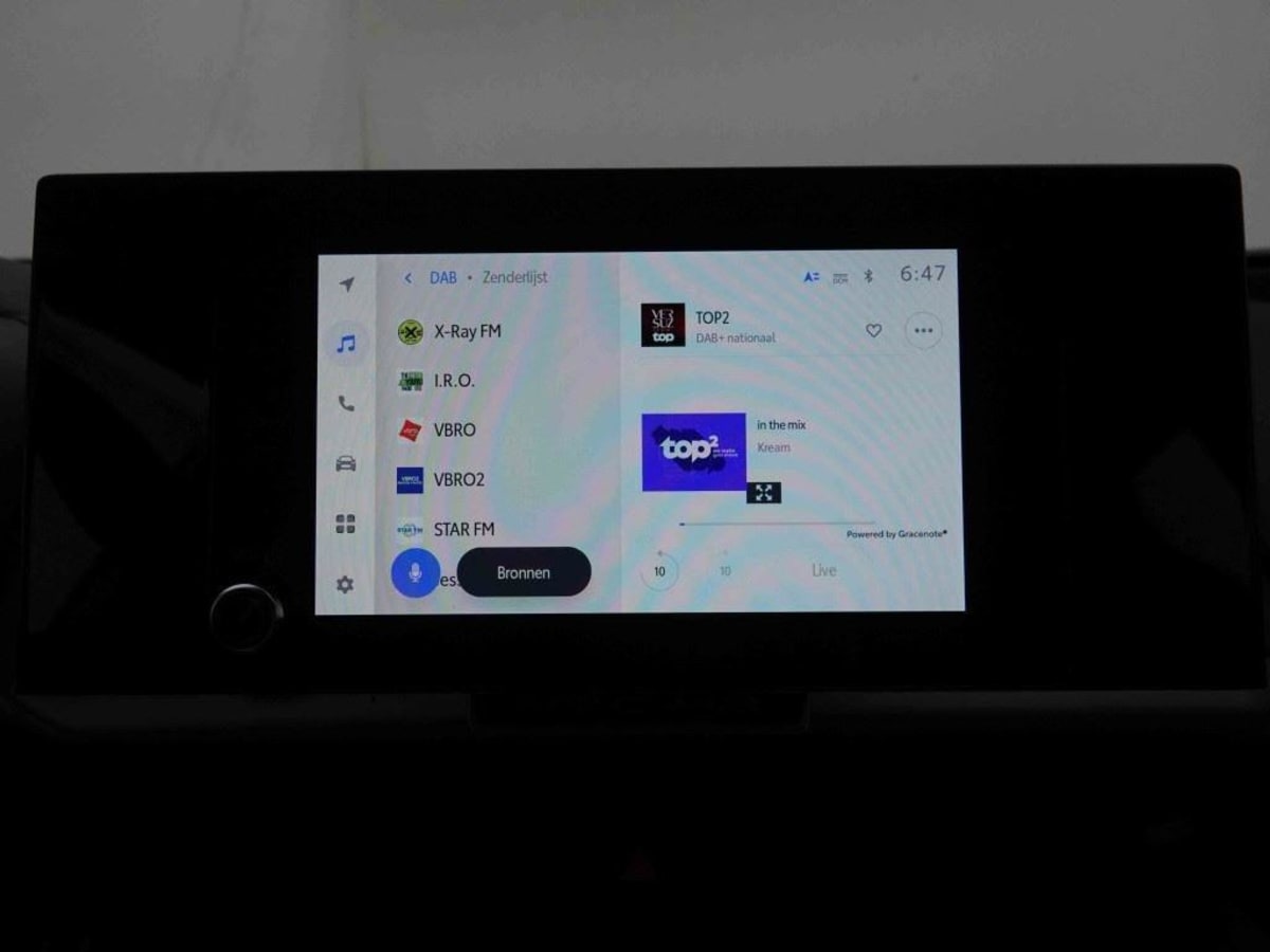 360923_p2 - TOYOTA - C HR - 2025 - photo 10