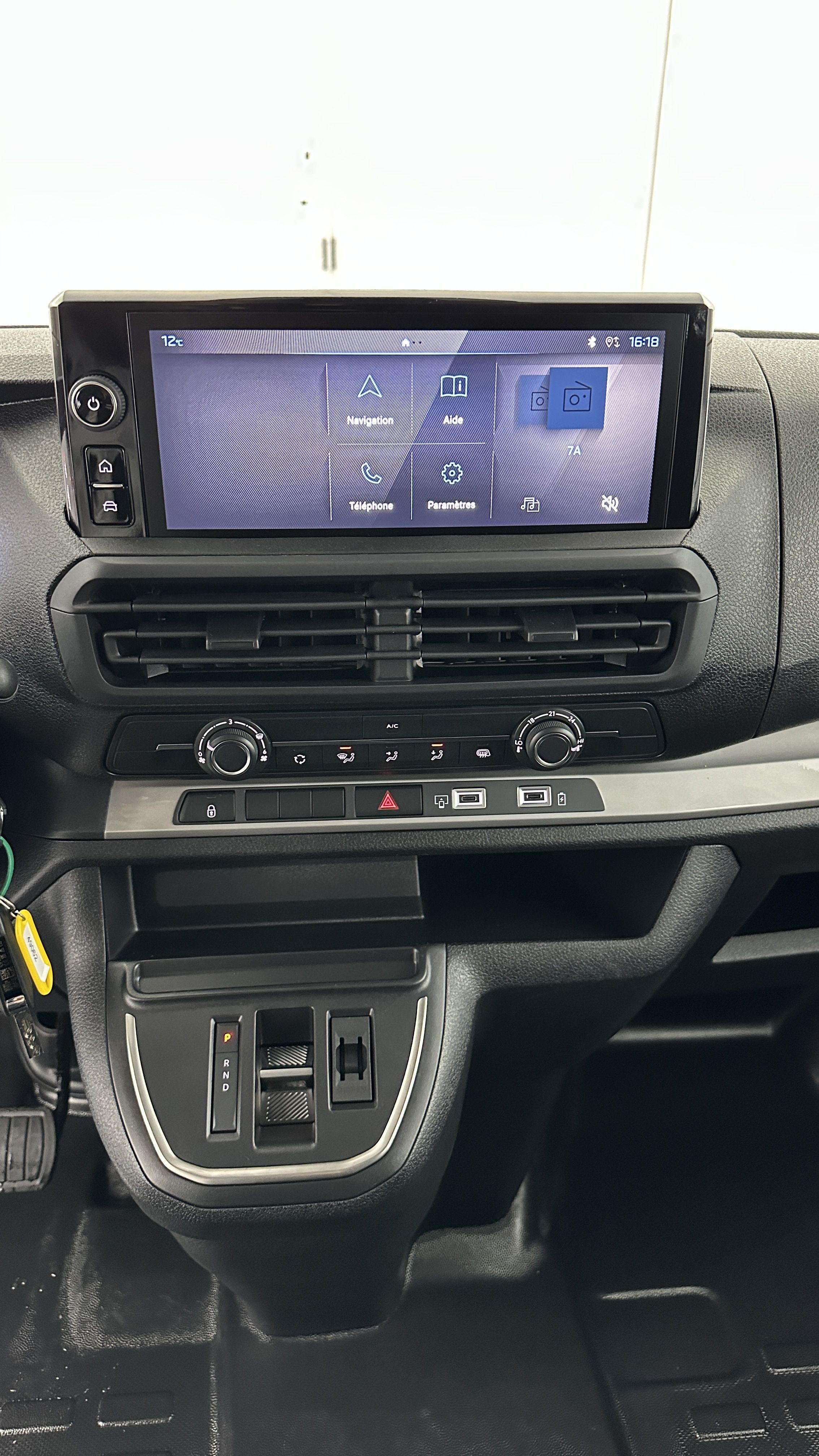 GLI00010632_p53 - PEUGEOT - EXPERT CA - 2025 - photo 12