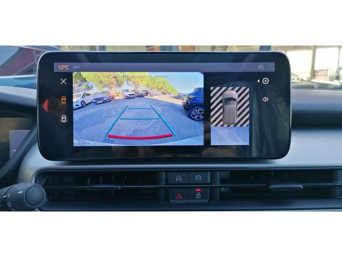 374923_p2 - JEEP - AVENGER - 2026 - photo 7