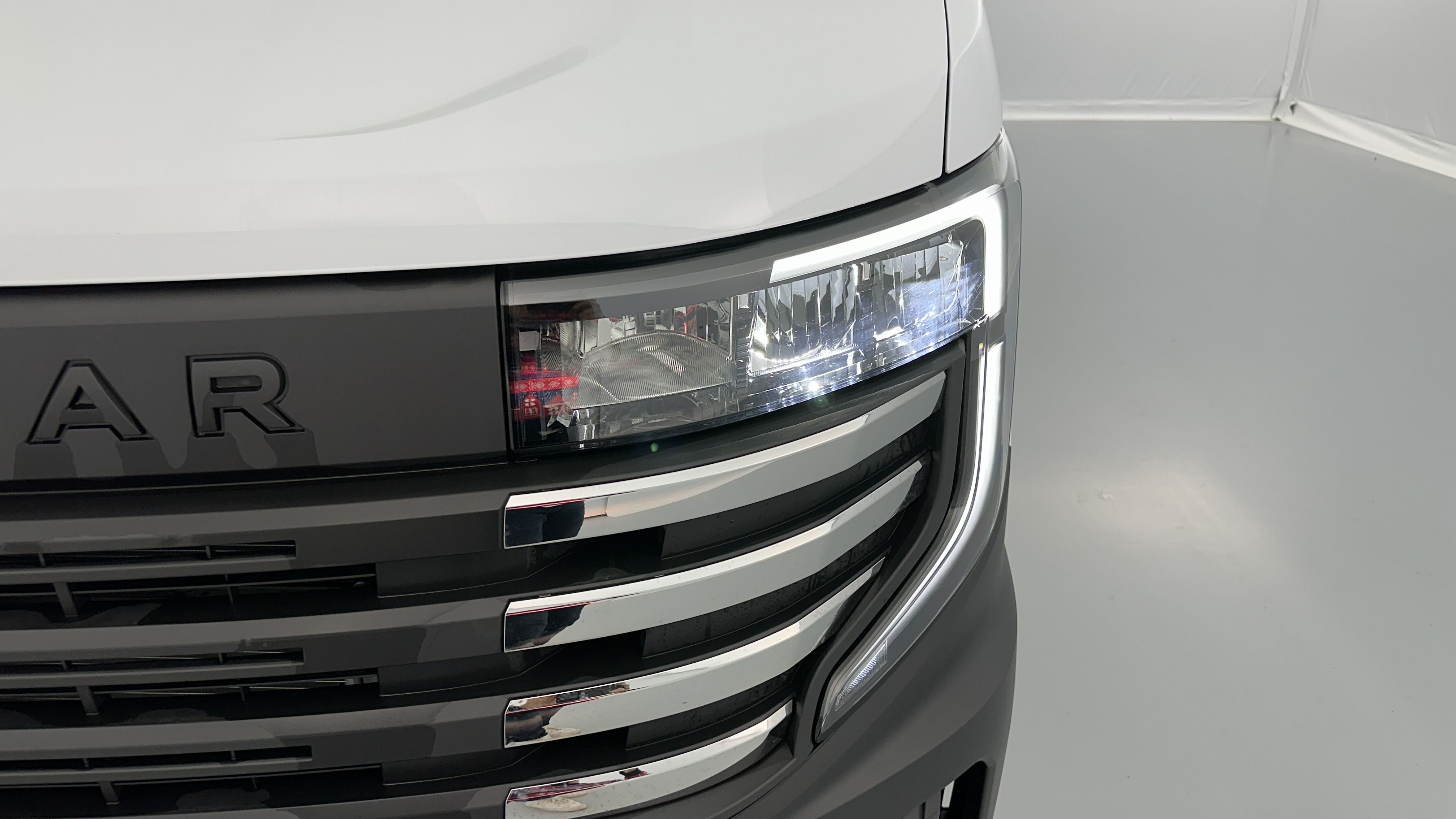 GLI00011235_p53 - NISSAN - INTERSTAR - 2025 - photo 15