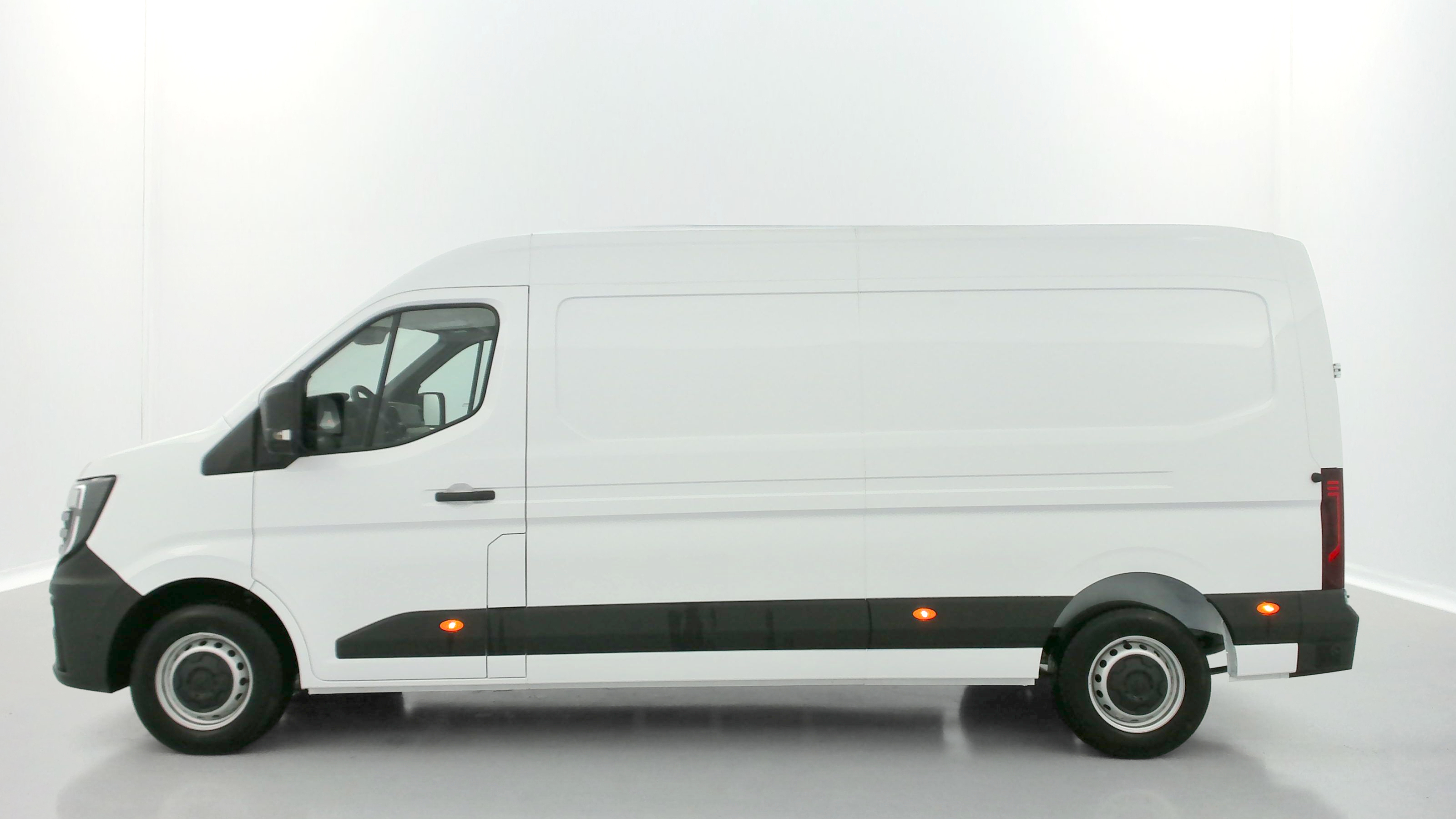 GLI00011231_p53 - NISSAN - INTERSTAR - 2025 - photo 4