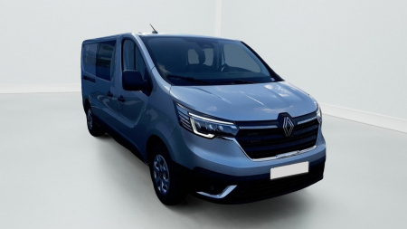 381350_p2 - RENAULT - TRAFIC - 2025
