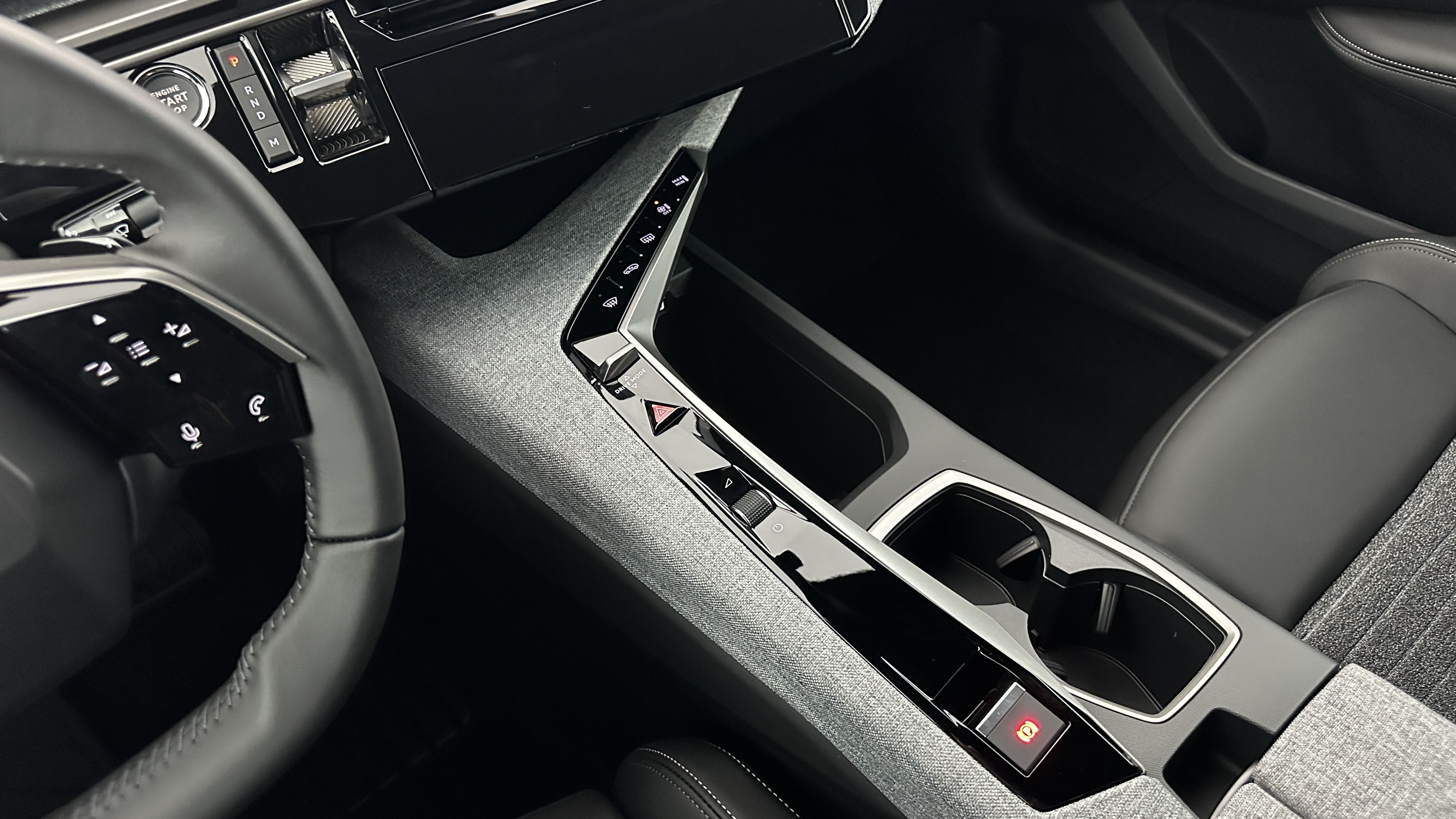 GLI00012577_p53 - PEUGEOT - 3008 - 2025 - photo 17