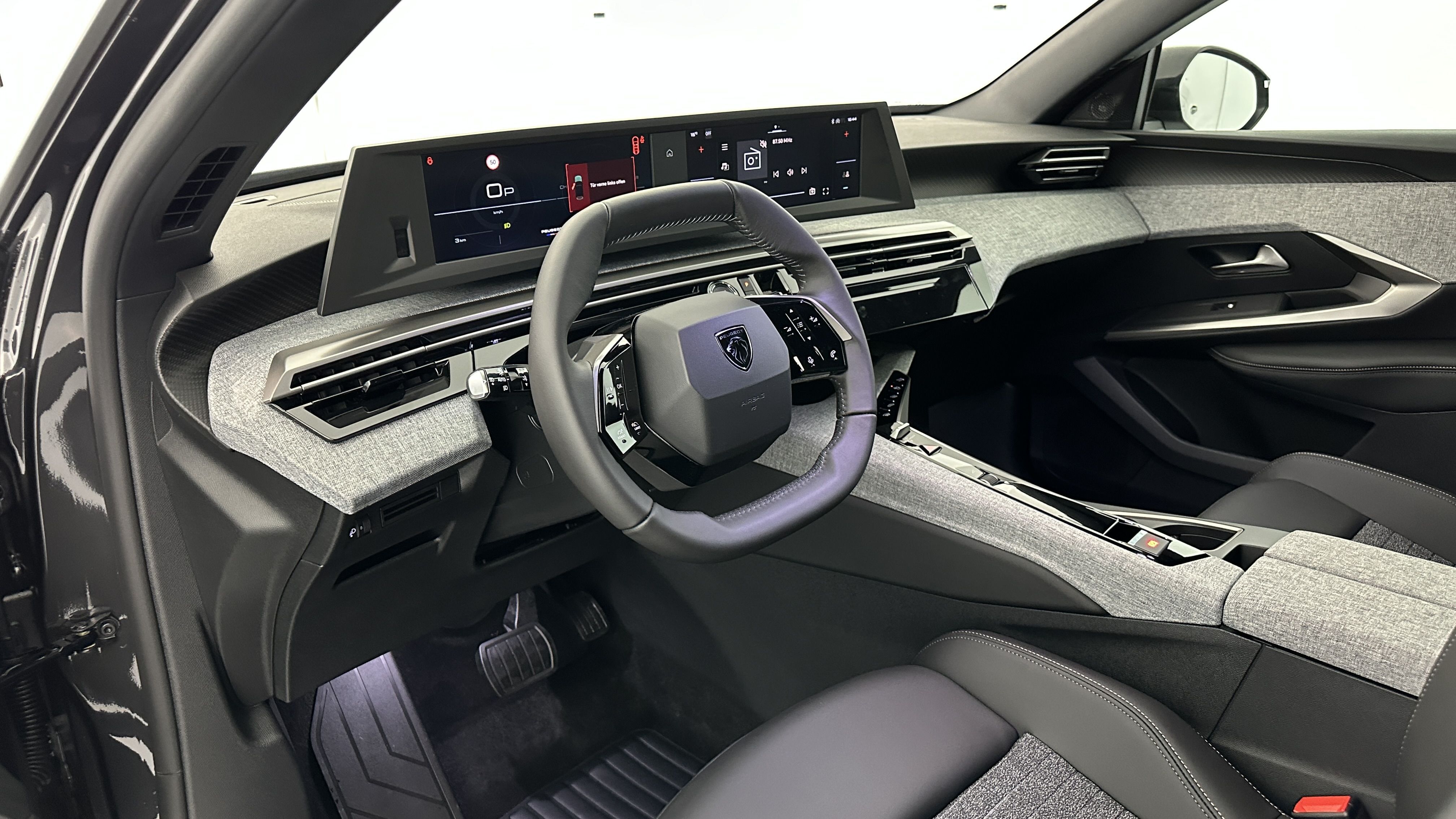 GLI00012574_p53 - PEUGEOT - 3008 - 2025 - photo 6