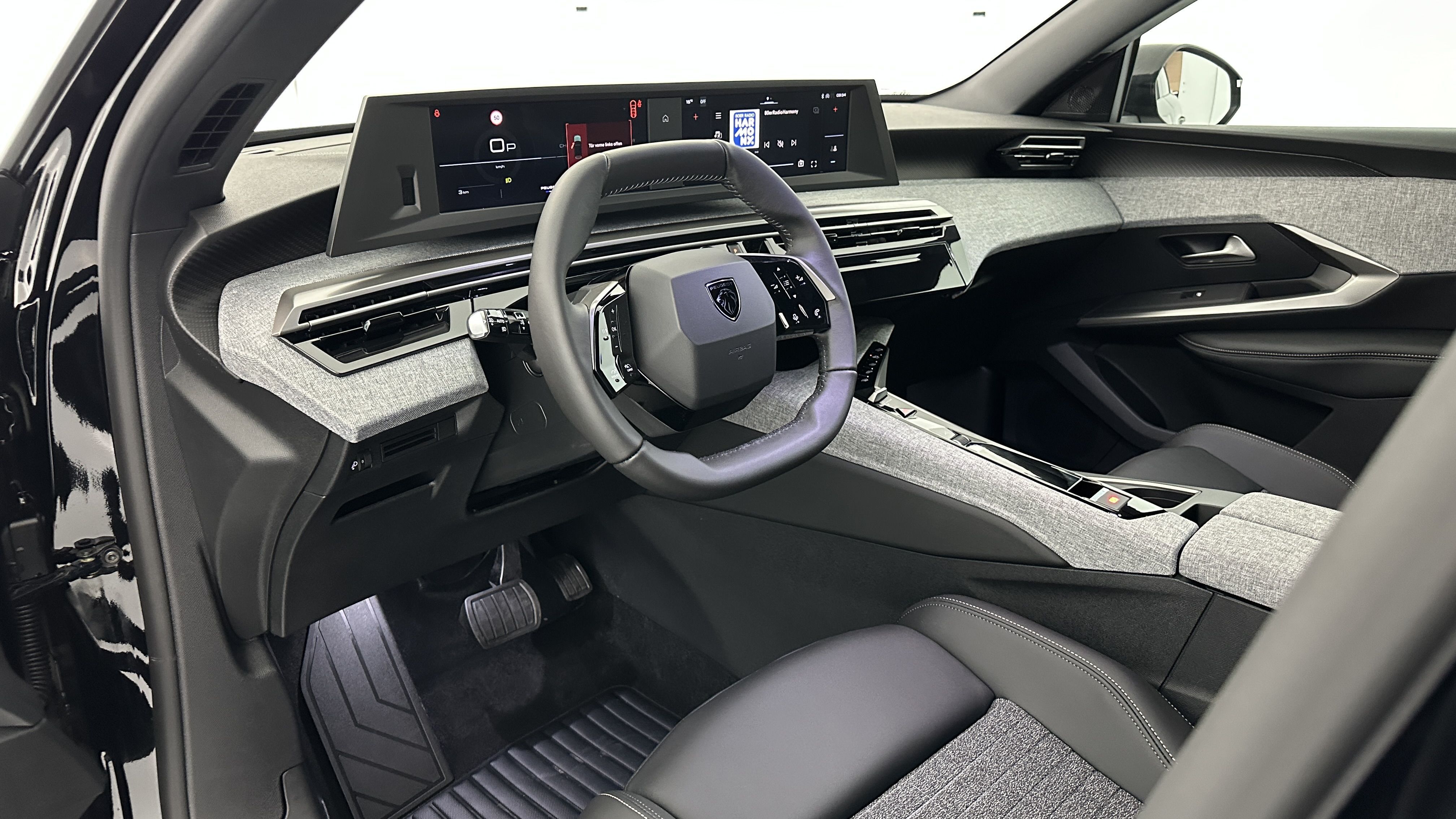 GLI00012567_p53 - PEUGEOT - 3008 - 2025 - photo 6