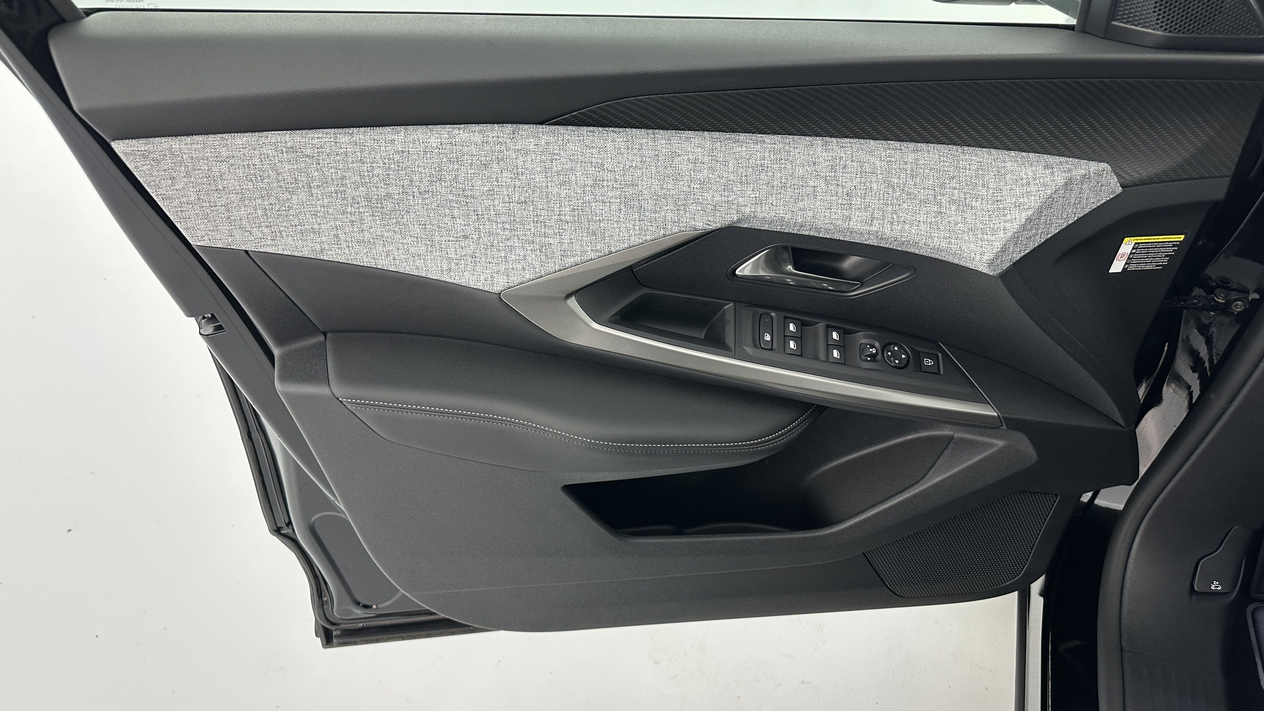 GLI00012564_p53 - PEUGEOT - 3008 - 2025 - photo 13