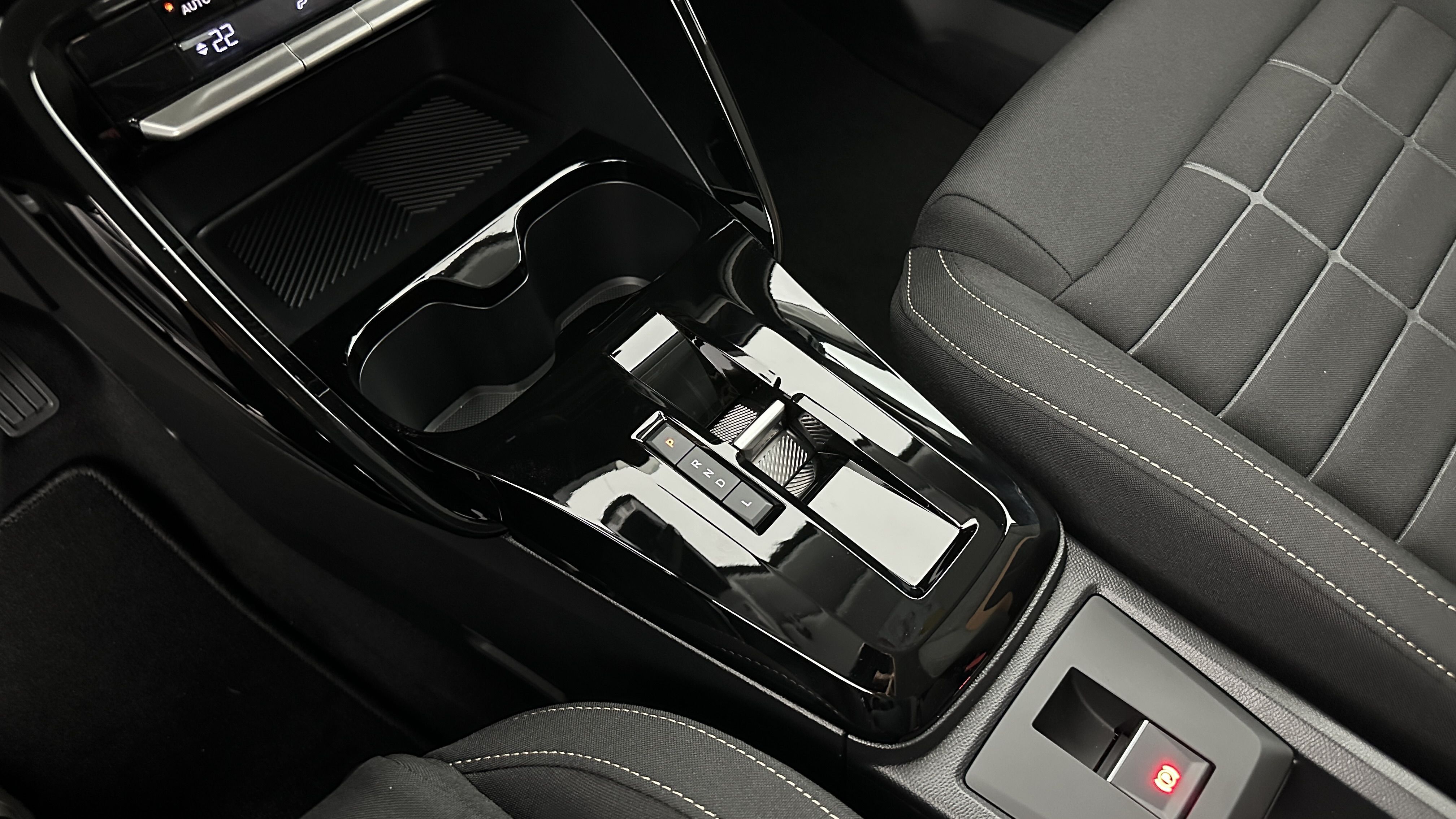 GLI00025765_p53 - CITROEN - C3 AIRCROSS - 2025 - photo 17