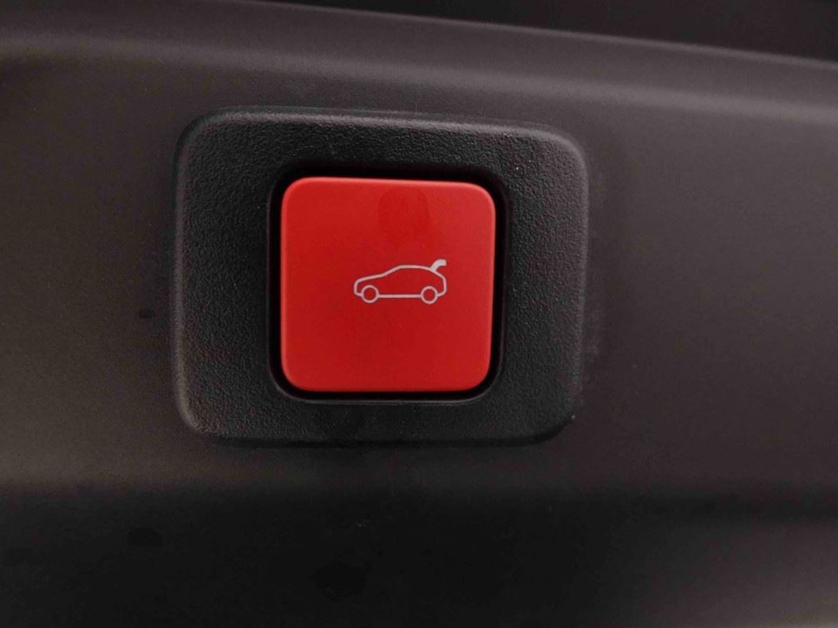 380740_p2 - PEUGEOT - 3008 - 2026 - photo 7