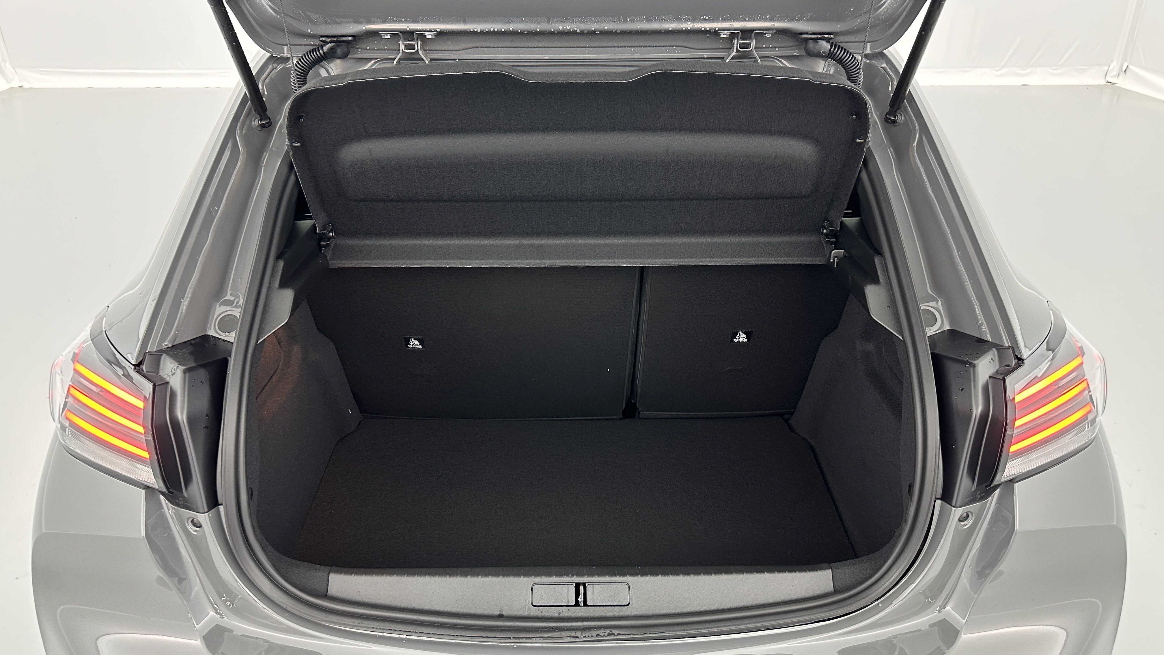 GLI00009517_p53 - PEUGEOT - 208 - 2025 - photo 10