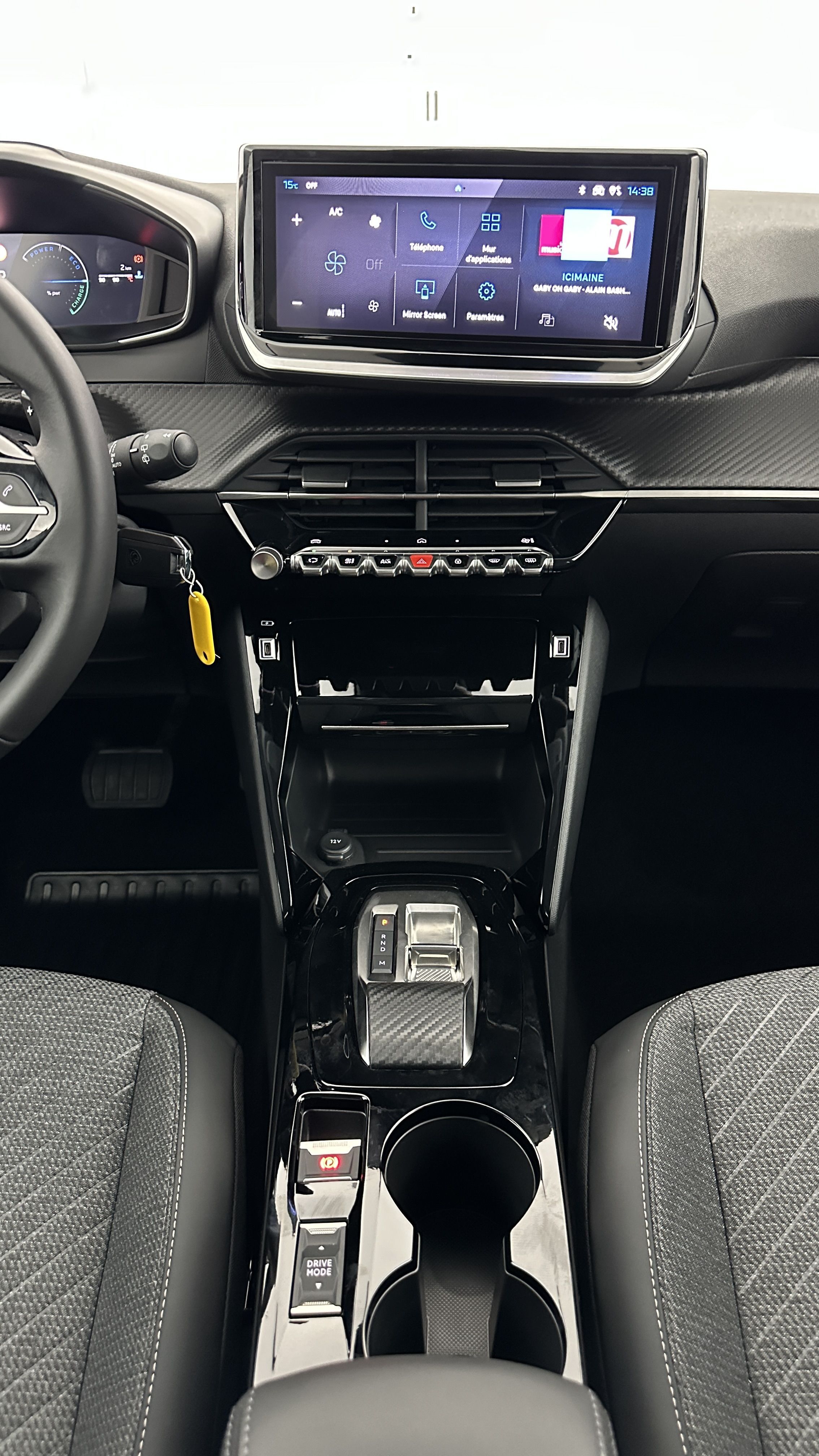 GLI00009517_p53 - PEUGEOT - 208 - 2025 - photo 15