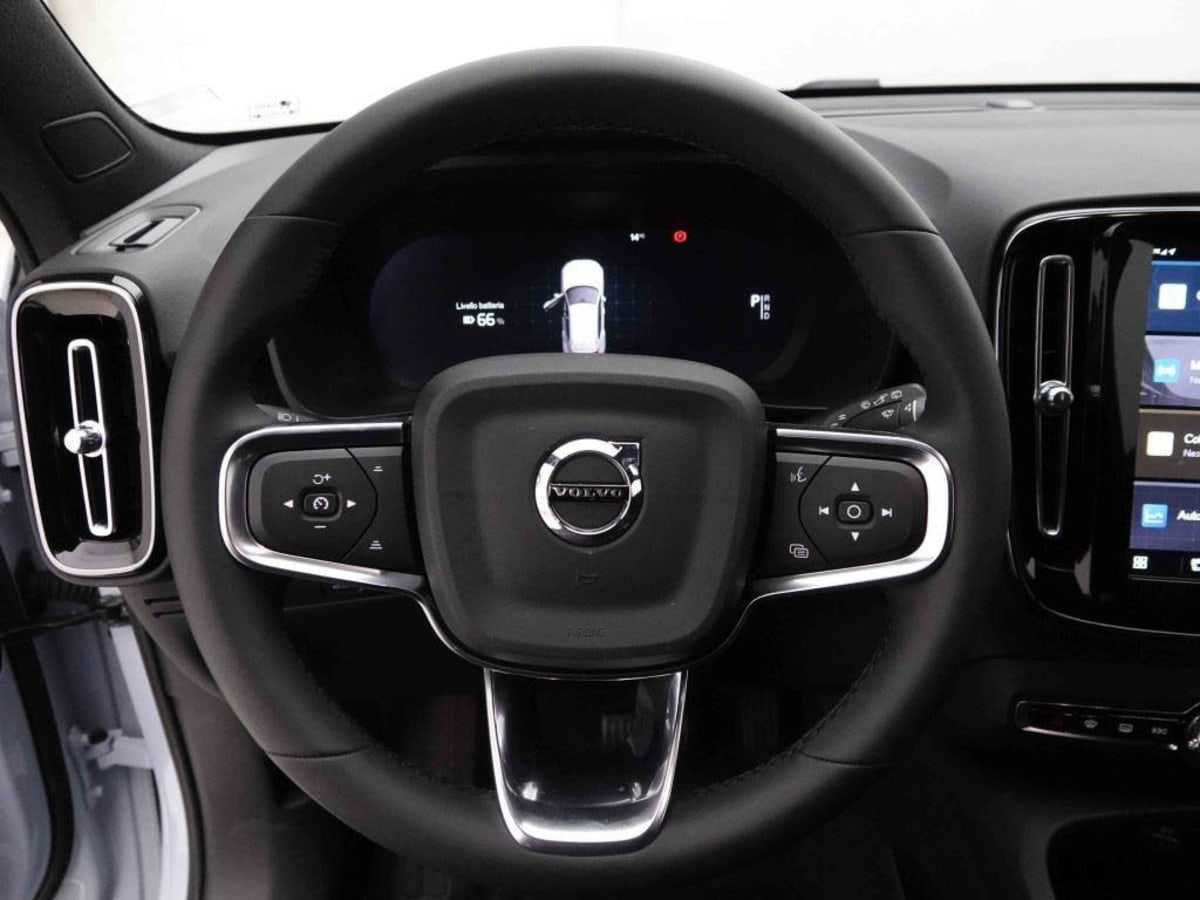 383284_p2 - VOLVO - XC 40 - 2026 - photo 10